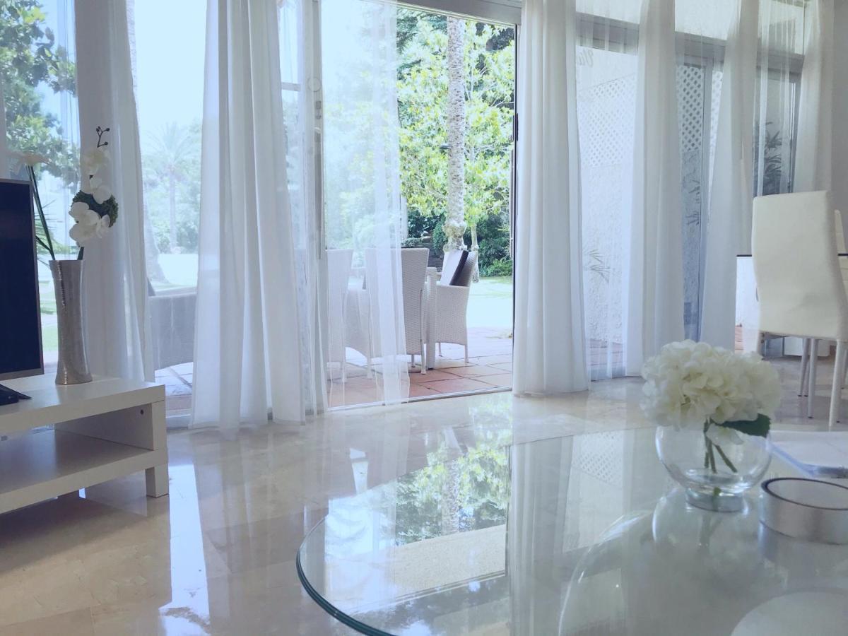 Vivaldi Boutique Suites Jardines Del Mar Марбеля Екстериор снимка